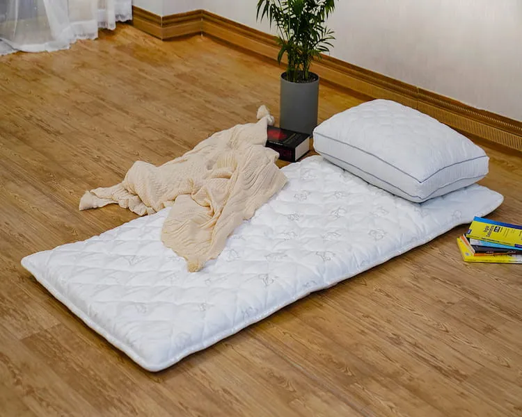 قیمت خرید روتختی ساتن ترک + خواص، معایب و مزایا
